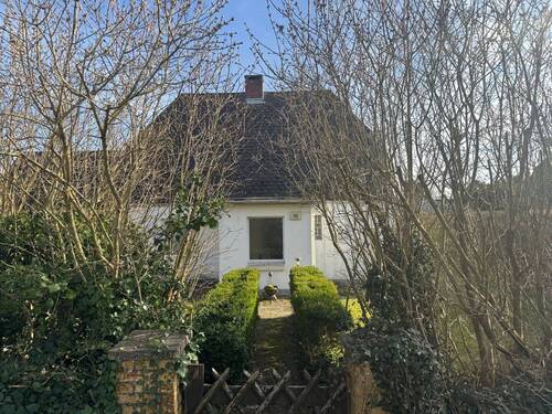 Bild 1 - Bestandshaus oder Neubauoption in gefragter Lage