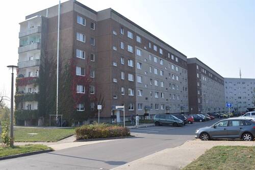 Ansicht 1 - 3-R-Wohnung mit Balkon - 345,00&nbsp;EUR Kaltmiete, ca.&nbsp; 68,90&nbsp;m&sup2;&nbsp;Wohnfl&auml;che