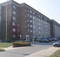 3-R-Wohnung mit Balkon - 345,00&nbsp;EUR Kaltmiete, ca.&nbsp; 68,90&nbsp;m&sup2;&nbsp;Wohnfl&auml;che in Hainichen (PLZ: 09661)