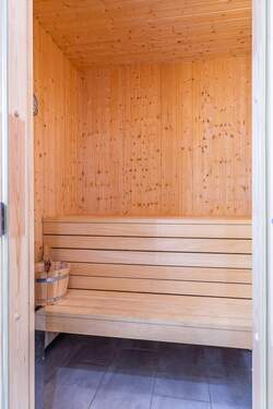 Sauna - Mehrfamilienhaus, Wohnhaus mit 71,30 m² in Krems II zum Kaufen