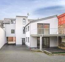 Neuwertige Eigentumswohnung im sanierten 3- Familienhaus - Alsdorf Hoengen