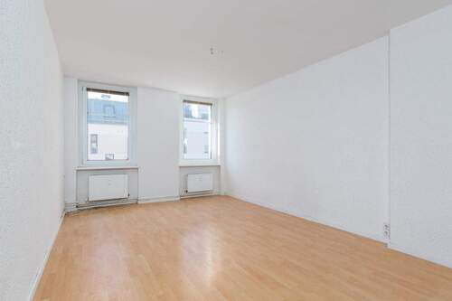 Zimmer 1 - Wohlfühloase mit Balkon - hell & ruhig gelegen! ++BEZUGSFREI++