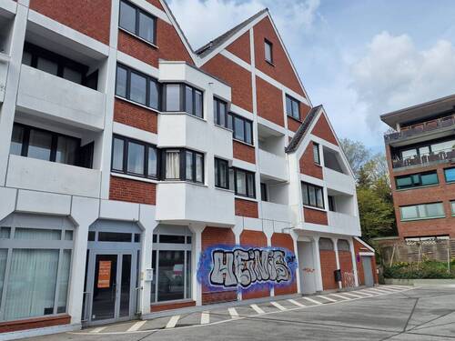 Außenansicht - 4 Zimmer Etagenwohnung zum Kaufen in Reinbek