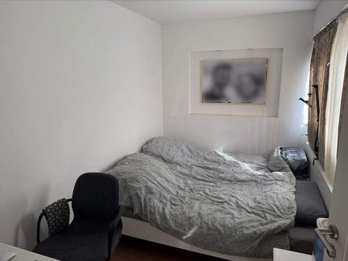 Bedroom with Garden View - 