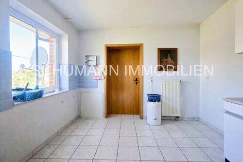Hauswirtschaftraum. mit Zugang i.d.Garagenanbau - 