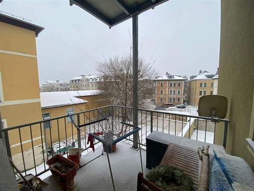 geräumiger Balkon - 2 Zimmer Etagenwohnung zur Miete in Weimar