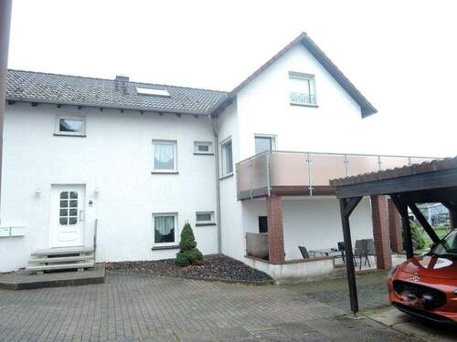 Der Eingangsbereich zur Wohnung - 3 Zimmer Etagenwohnung in Northeim
