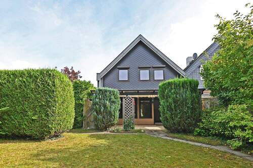 Rückansicht - 4 Zimmer Reihenendhaus zum Kaufen in Henstedt-Ulzburg