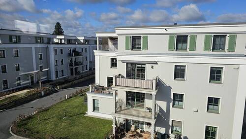 Außenansicht - 3 Zimmer Etagenwohnung zum Kaufen in Pirna