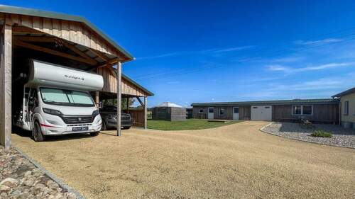 Carport mit Nebengelass - 