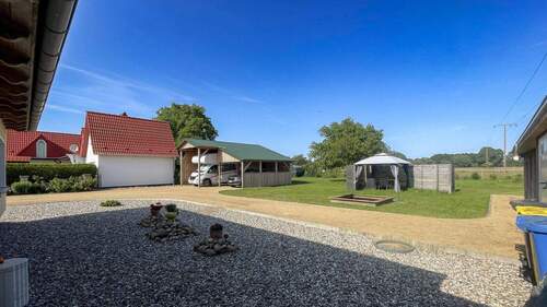 Grundstücksansicht - 