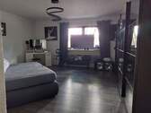 UG: Zimmer - 