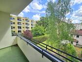 Aussicht Balkon - Etagenwohnung mit 51,90 m&sup2; in Berlin zum Kaufen