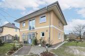 Außenansicht - 5 Zimmer Einfamilienhaus zum Kaufen in Fredersdorf-Vogelsdorf