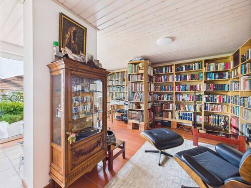 Arbeits- und Lesezimmer - 