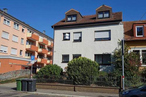 Straßen-Ansicht - Große 3-Zi.-ETW mit Einbauküche in Ettlingen