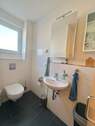 Kleines Badezimmer im EG - 