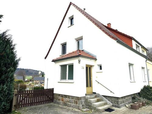 Seitenansicht - 4 Zimmer Doppelhaushälfte zum Kaufen in Lawalde / Lauba