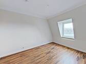 Schlafzimmer II - Etagenwohnung mit 77,00 m&sup2; in Neumünster zur Miete