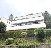 ***STADTNAH UND RUHIG - MODERNE WOHNUNG IN BUCHHOLZ MIT AUFZUG BALKON UND TIEFGARAGE***
