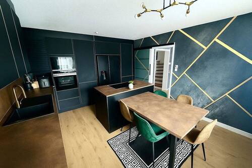 Bild 1 - Modernes Traumhaus mit Einliegerwohnung - perfekt für Familien & smarte Käufer