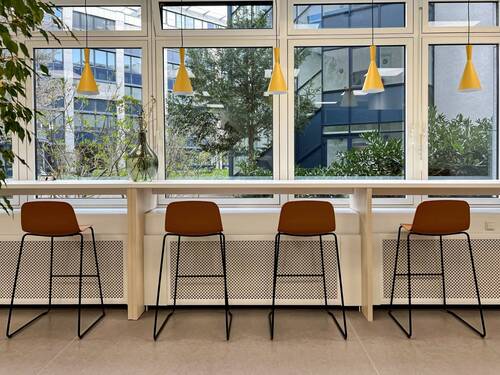 Business-Lounge 4.jpeg - 