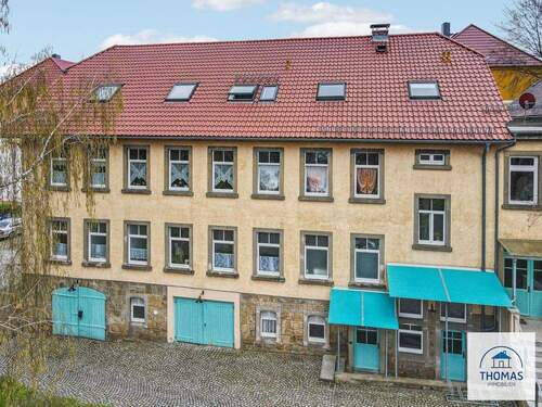 Seitenansicht 1 - Mehrfamilienhaus, Wohnhaus in Neustadt in Sachsen