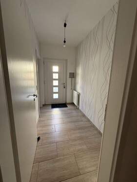 Eingang - 4 Zimmer Doppelhaushälfte in Beelitz