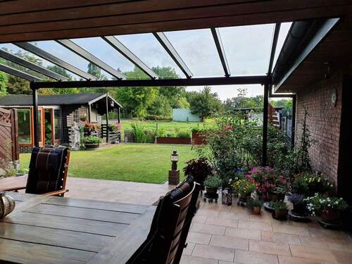 Terrassenblick - Zweifamilienhaus mit Weitblick - Pferdehaltung möglich