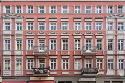 Fassade - Tolles *Gewerbe-Investment* in FRIEDRICHSHAIN: Vermietet und provisionsfrei