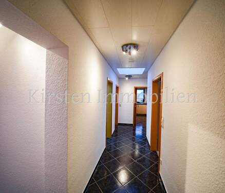 Flur - Etagenwohnung mit 80,00 m&sup2; in Haigerloch zum Kaufen