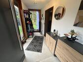 Flur (Wohnung W1) - 
