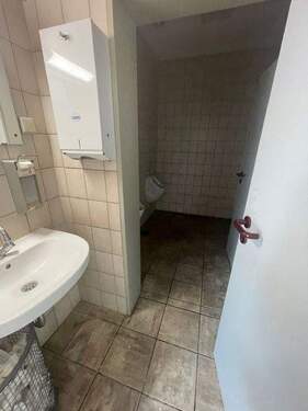 getrennte Toiletten - 