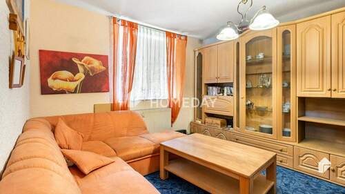 WHG 8 Wohnzimmer 1 - 