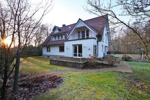 Rückansicht - Einfamilienhaus mit 231,00 m&sup2; in Ibbenbüren zum Kaufen