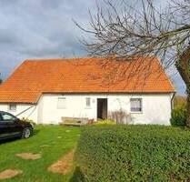 Günstiges, charmantes freistehendes Einfamilienhaus auf dem Land - Panschow