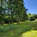 Parkanlage hinter dem Haus - 