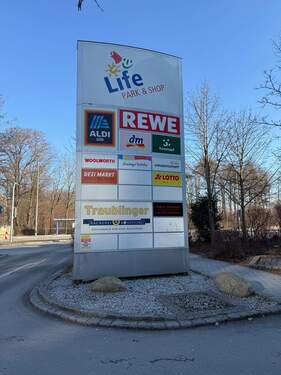 Einkaufsmöglichkeiten - 