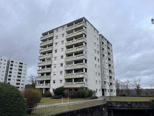 Bild2 - 4 Zimmer Etagenwohnung zum Kaufen in Singen (Hohentwiel)
