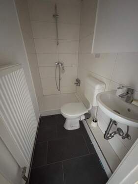 Modernisiertes Duschbad - 