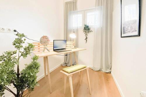 Halbes Zimmer / Arbeitszimmer - 