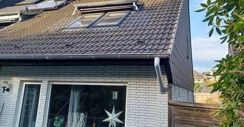 Ansicht-Gartenseite.jpg - Großzügiges Familiendomizil mit 2 Süd-Balkonen und großem Garten