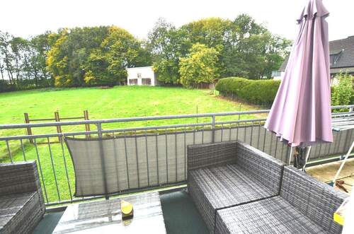 Großer Balkon - 3 Zimmer Etagenwohnung in Windhagen