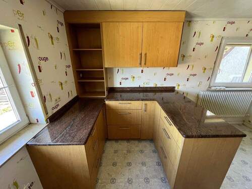 gepflegte Küche inklusive - 