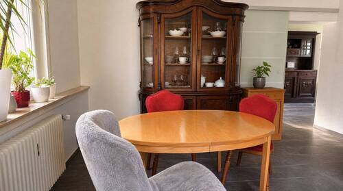 Wohnzimmer - 3 Zimmer Etagenwohnung zum Kaufen in Pfinztal