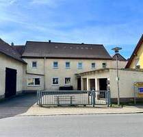 Frei - Zweifamilienhaus mit Entwicklungspotential in Oberhaid zu verkaufen!