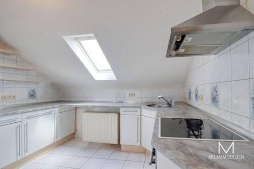 Küche - MG - Ramstein: Gemütliche Dachgeschosswohnung mit Stellplatz