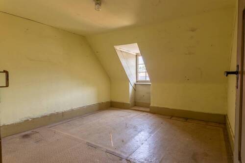 DG - ZImmer rechts - 