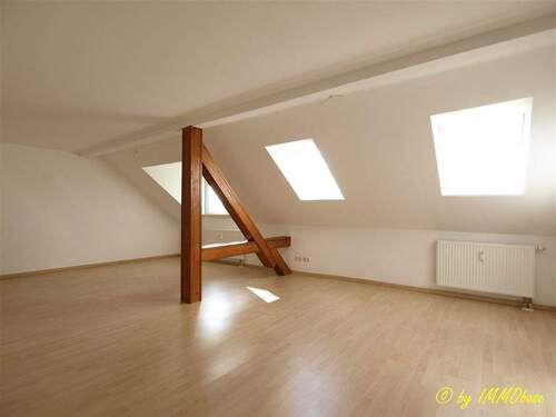 Wohnzimmer - Etagenwohnung mit 76,30 m&sup2; in Frankenberg zur Miete