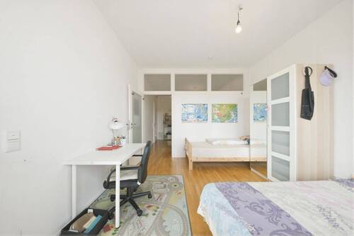Wohnzimmer 2 - 2 Zimmer Etagenwohnung in Berlin
